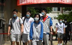 Stress, masque et Covid-19: les lycéens chinois passent le bac