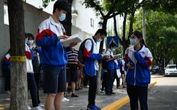 Fraude aux examens: des élèves usurpaient les notes de candidats au Gaokao, le bac chinois