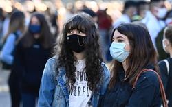 Des lycéens bloquent leur établissement pour protester contre les conditions sanitaires