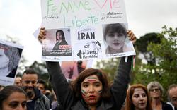 «Cette génération est prête à mourir pour ses libertés»: en France, les étudiants iraniens soutiennent leur pays