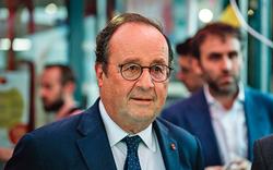 François Hollande est fait docteur honoris causa par l’ESC Clermont à Dubaï