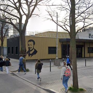 Lire article À Paris, la fermeture du dernier lycée général public du 18e a-t-elle été repoussée?
