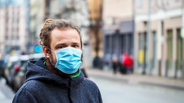 L’Académie de médecine préconise le port du masque avant le déconfinement