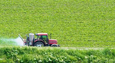 Remplir son réservoir à l’huile de cuisson: une bonne idée à oublier