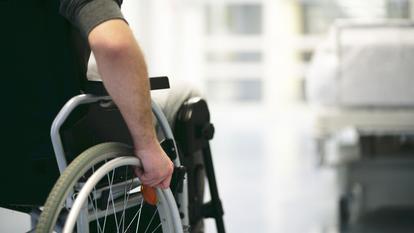 C’est le quota obligatoire que les entreprises de plus de 20 salariés doivent réserver aux travailleurs handicapés. Celles qui ne l’atteignent pas doivent verser une contribution à l’Agefiph.
