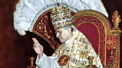 Contrairement à d’autres papes, Pie XII n’a toujours pas été reconnu saint par l’Église.