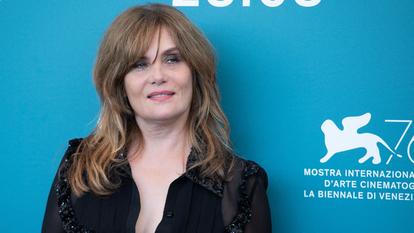 Peu après avoir attaqué ses détracteurs sur Instagram, Emmanuelle Seigner a supprimé son compte.