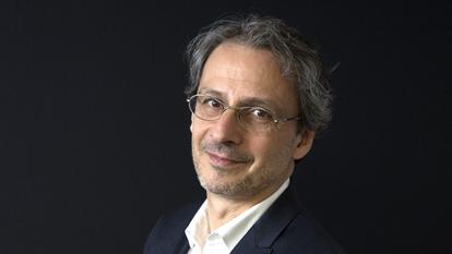 Cependant, Pierre-Henri Tavoillot alerte quant au risque de dérive «sanitariste» de nos sociétés. «C’est au nom de la santé que les libertés aurontle plus de risques d’être sacrifiées désormais», estime-t-il.