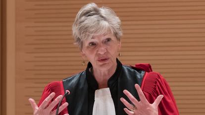 Devant la commission de l’Assemblée nationale, Éliane Houlette a déclaré que le parquet général s’était ingéré dans l’action publique au moment de l’affaire Fillon.