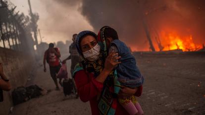 Un incendie s'est déclaré dans le centre d'accueil de migrants et réfugiés de Moria, sur l'île de Lesbos.
