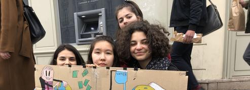 Climat: notre sélection des meilleures pancartes de la mobilisation à Paris