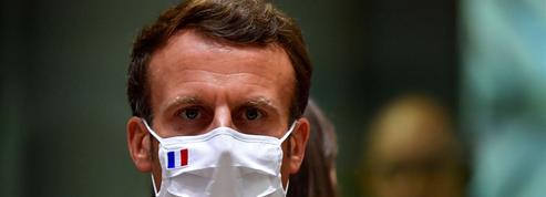 Macron se prépare à une rentrée particulièrement «difficile»