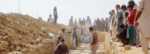 Après le massacre de Kunduz, les talibans défiés par l’État islamique