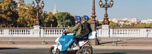 Coup de frein à Paris sur les services de scooters partagés
