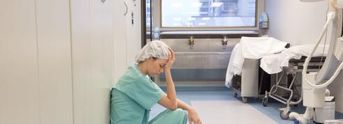 Hôpital: les vrais chiffres des démissions et fermetures de lits