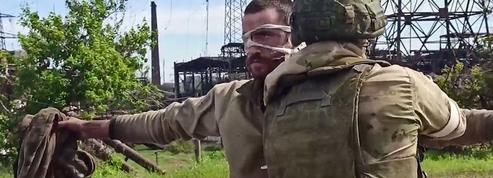 Guerre en Ukraine: la reddition des soldats de Marioupol continue