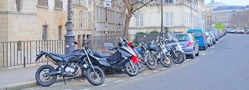 Motos à Paris: l’usine à gaz du stationnement payant