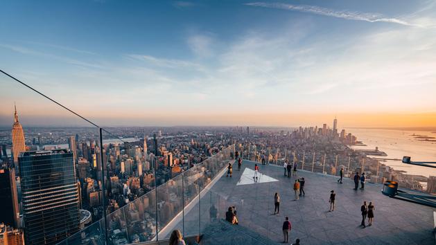 New York’s vertiginous new platform