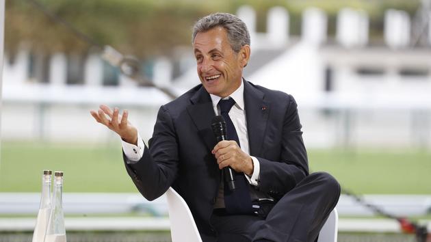Sarkozy plébiscité par les macronistes, derrière Macron et Philippe