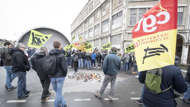 Menaces, insultes: les non-gr&eacute;vistes malmen&eacute;s par certains gr&eacute;vistes &agrave; la RATP