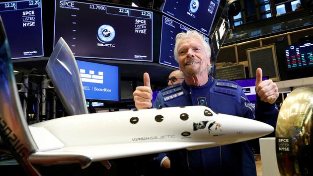 Richard Branson maakt zijn eerste ruimtevlucht met Virgin Galactic