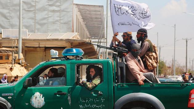 Photo of Los talibanes imponen el orden islámico en Kabul