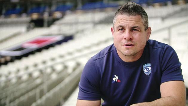 Le dernier combat sur Canal +: le rugbyman Guilhem Guirado sort par la grande porte