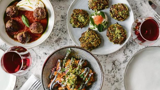 Tavernes, traiteurs, gastronomique: nos restaurants grecs préférés à Paris