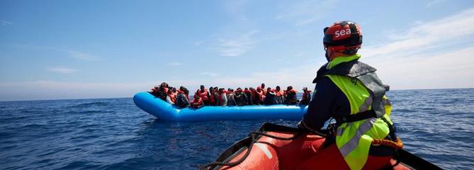 L’«Alarm Phone»: un numéro d’urgence pour les migrants bloqués en mer Méditerranée