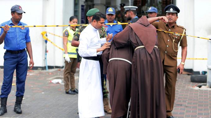 Les autorités traquent les islamistes responsables des attentats — Sri Lanka