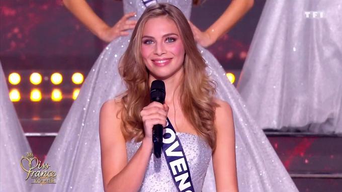 Miss France 2021 April Benayoum Decide De Porter Plainte Contre Les Auteurs Des Messages Antisemites