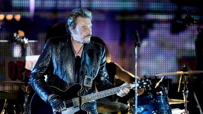 Les 20 Chansons De Johnny Hallyday Préférées Des Français W9 rend hommage à Johnny Hallyday en classant les vingt chansons