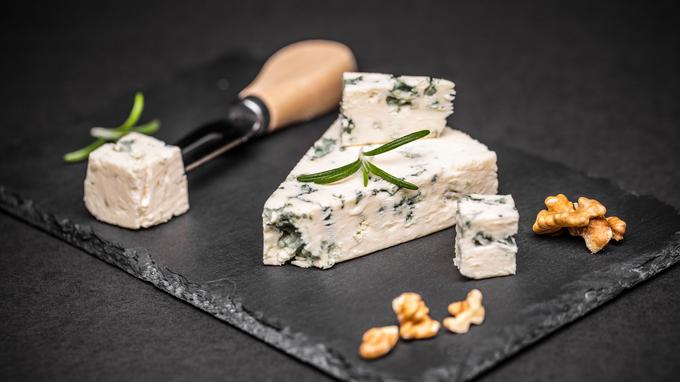 Bongrain avale Roquefort Papillon