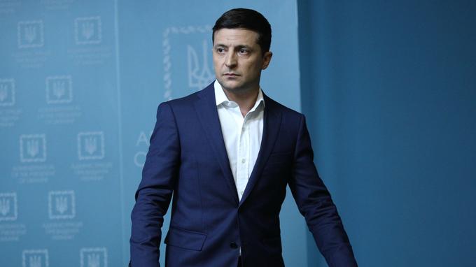 En Ukraine, Zelensky domine le paysage politique avant les législatives - Le Figaro