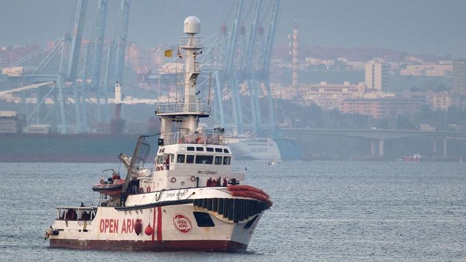Migrants: la justice italienne désavoue Salvini et ouvre ses bras à l’Open Arms - Le Figaro