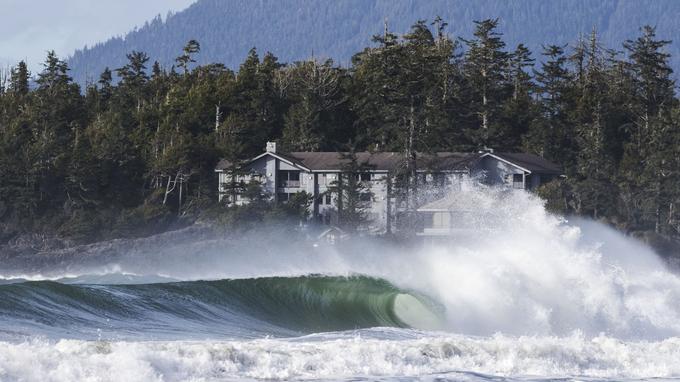 Tofino, le rendez-vous des chasseurs de tempêtes