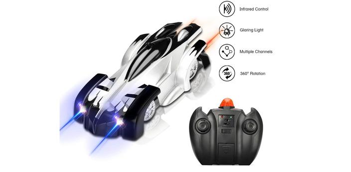 voiture télécommandée avec montre à reconnaissance vocale