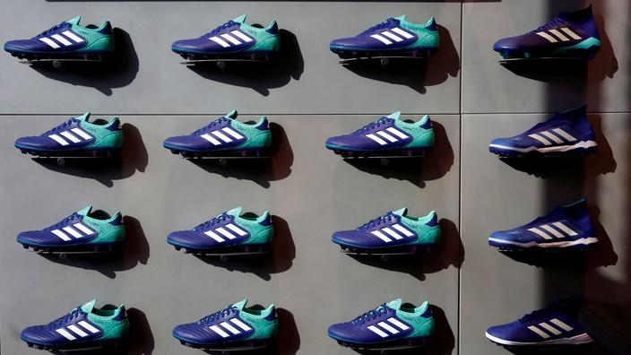 adidas change de couleur au soleil