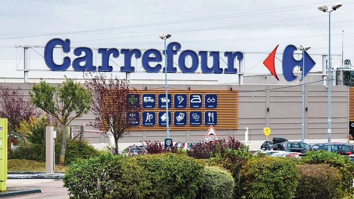 Carrefour au défi de relancer ses hypers