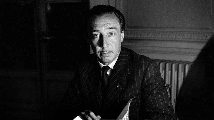 Les élites Françaises Des Lumières Au Grand Confinement Éric Anceau: «La vie de Romain Gary fut notre roman»