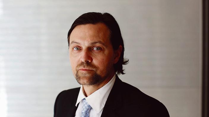 L’audience disciplinaire d’un magistrat égratigne Éric Dupond-Moretti