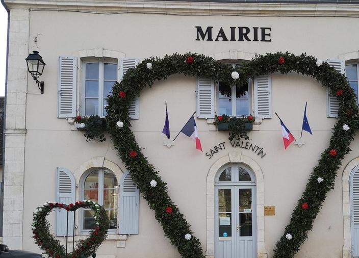 Virée romantique à SaintValentin, le village qui n’a que l’amour