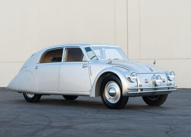 La Tatra 77: le chef-d’œuvre de l’ingénieur Ledwinka.