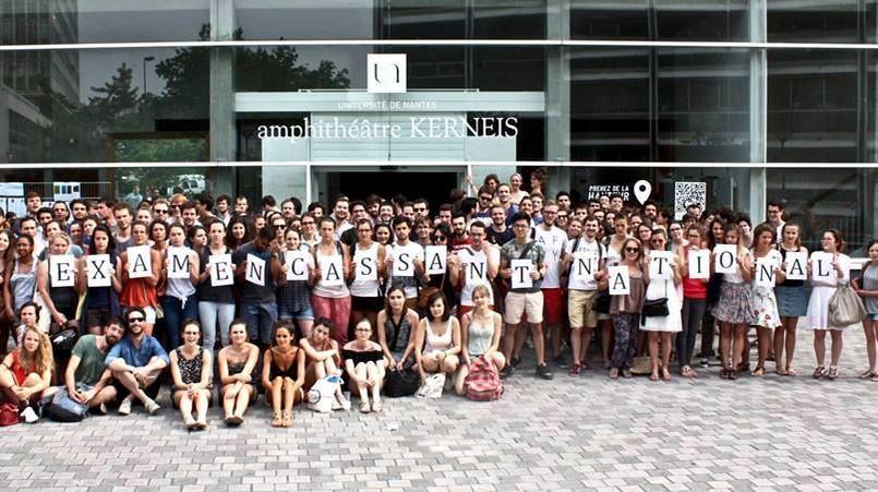 Lire article Une centaine d’étudiants en médecine nantais en grève