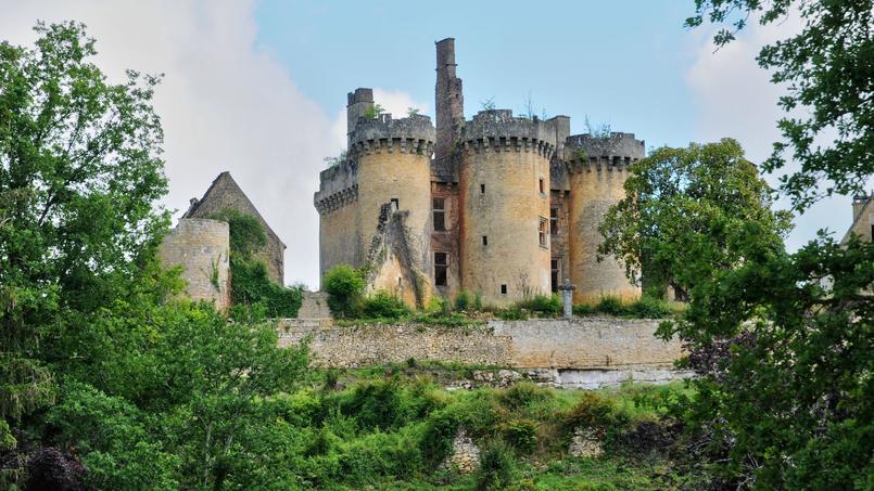 A Vendre Magnifique Chateau Dans Le Perigord Pour 50 Euros Figaro Immobilier