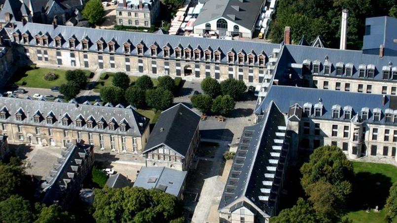 Château de Villers-Cotterêts: le coût du «chantier présidentiel» fait débat