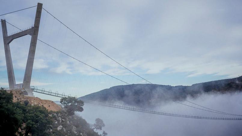 Amateurs de longs ponts, voici la plus grande passerelle piétonne du monde
