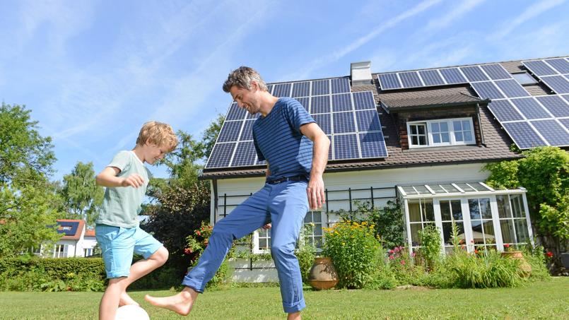 Les Français autoconsomment du solaire mais mais reçoivent peu d'aides