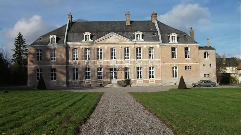 La vente aux enchères du château de Yaucourt-Bussus a été suspendue