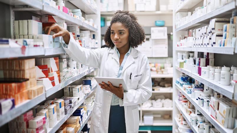 Lire article Études de pharmacie: près d’un tiers des places sont vacantes en deuxième année